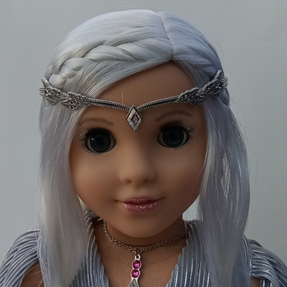 American Girl 2023 Shimmering Silver Holiday Collector Series Doll - Picture 8 of 16